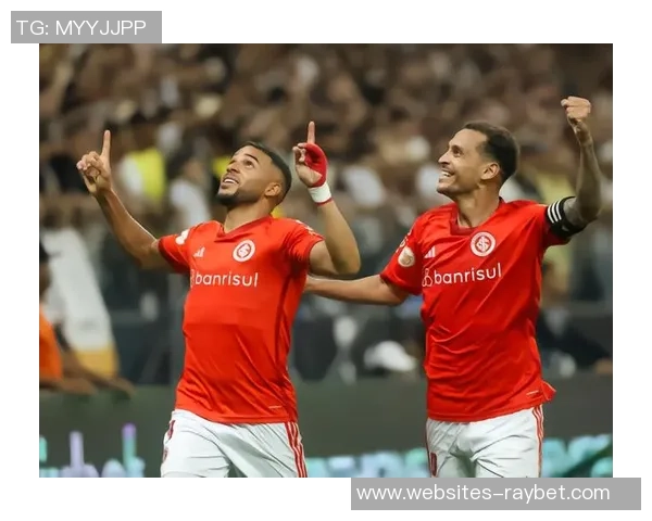 巴西红牛与帕尔梅拉的激烈对决揭示足球战术与团队精神的较量