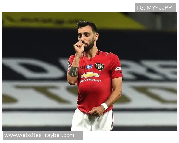 布鲁诺费尔南德斯：足球场上的灵魂指挥官与战术大师