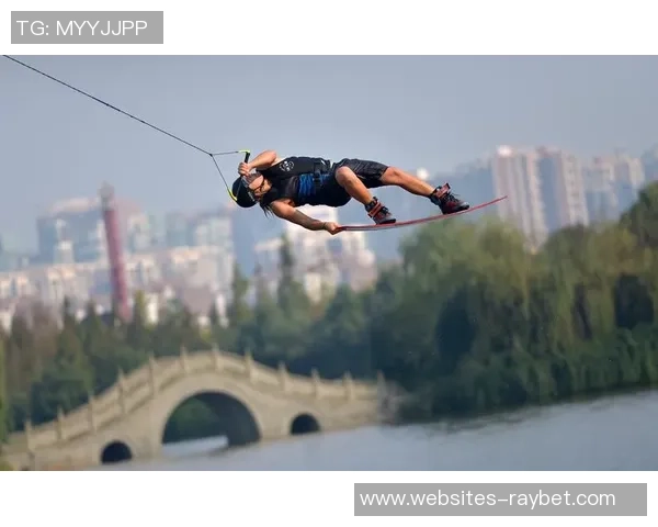 成都极限运动队实力解析:挑战极限展现青春激情与团队精神 成都极限运动队实力解析:挑战极限展现青春激情与团队精神